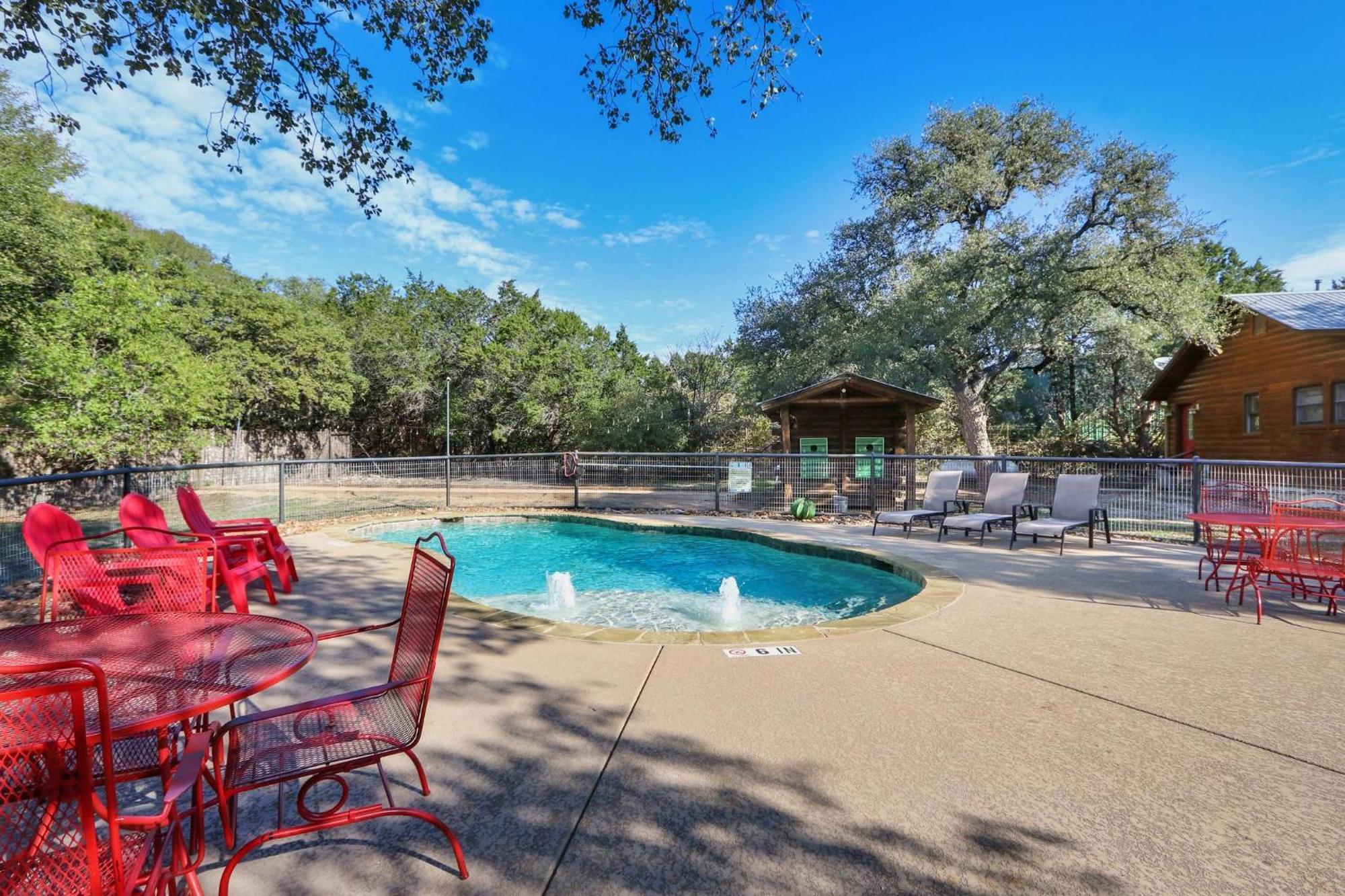 Wimberley Log Cabins Resort And Suites- Unit 5 Экстерьер фото